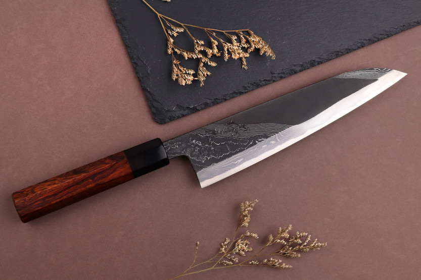 Kochmesser 21cm japanisch handgefertigt Hinoura Tsukasa River Jump Griff Eisenholz