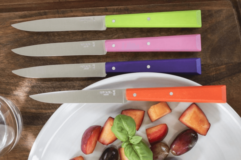 Opinel Bon Appétit Bois bordkniv n°125 11 cm blad i rustfrit stål fuchsia hornbjælkehåndtag