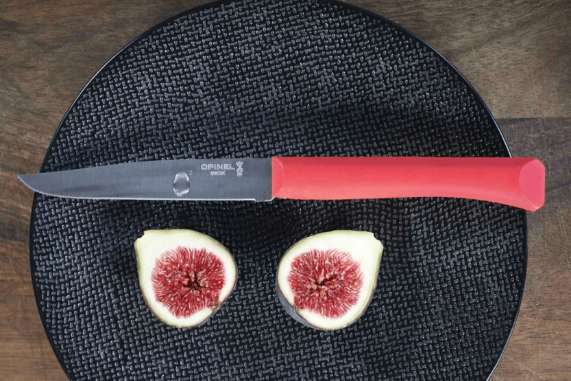 Opinel Bon Appétit bordskniv + 11cm rostfritt stålblad rött polymerhandtag