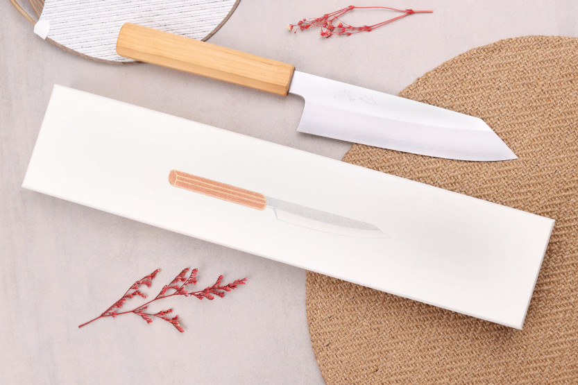 santoku-kniv körsbärsplockare 18cm japonais artisanal Hado Ginsan