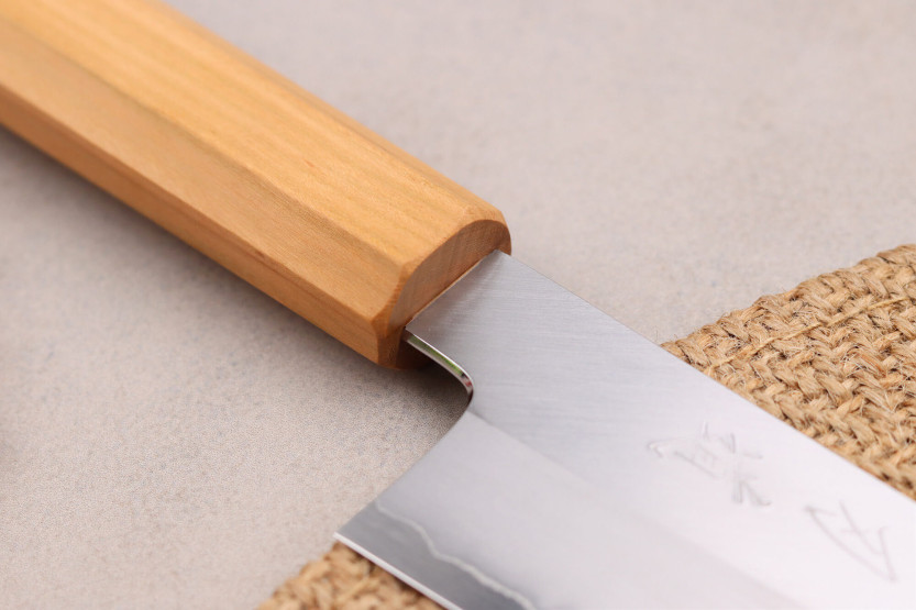 Cuchillo santoku recolector de cerezas 18cm japonais artisanal Hado Ginsan