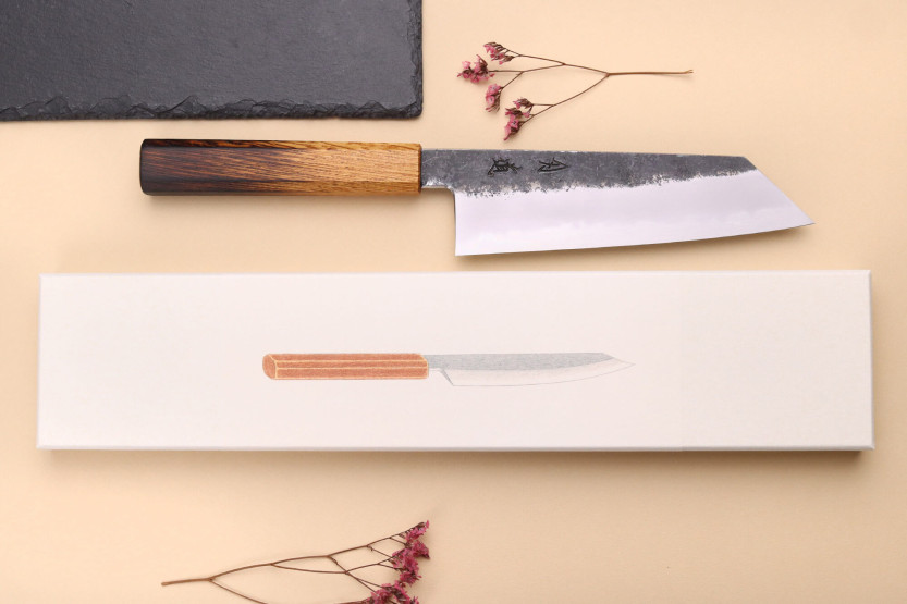 Hado Sumi 18cm Japanese handmade bunka knife