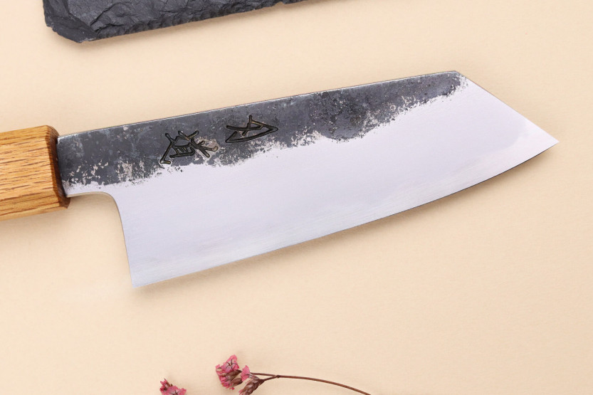 Faca ko-bunka de 13,5 cm Faca tradicional japonesa Hado Sumi