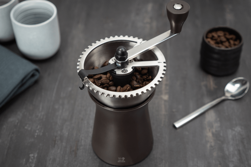 Molinillo de café manual Peugeot Kronos en acero inoxidable / polímero negro 19cm