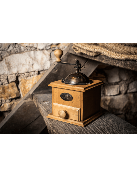 Peugeot Antieke handmatige koffiemolen in verweerd beuken 21cm