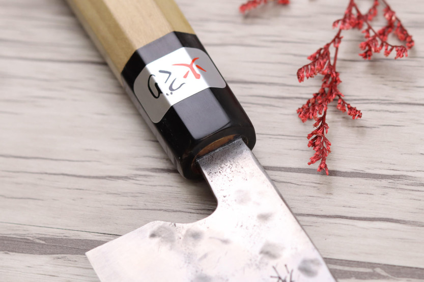 Faca de chef japonesa Fujiwara Maboroshi 18 cm feita à mão com cabo de magnólia