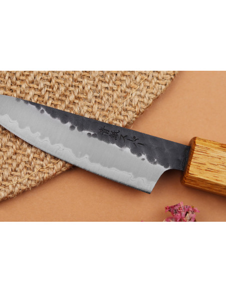Yuzo Black AS Burnt Oak 8 cm japansk håndverkerkniv