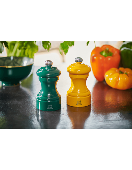 Macinapepe manuale Peugeot Bistro in faggio laccato giallo zafferano 10 cm