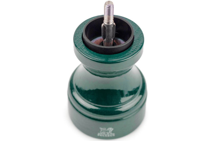 Molinillo de pimienta manual Peugeot Bistro en haya lacada verde bosque 10cm