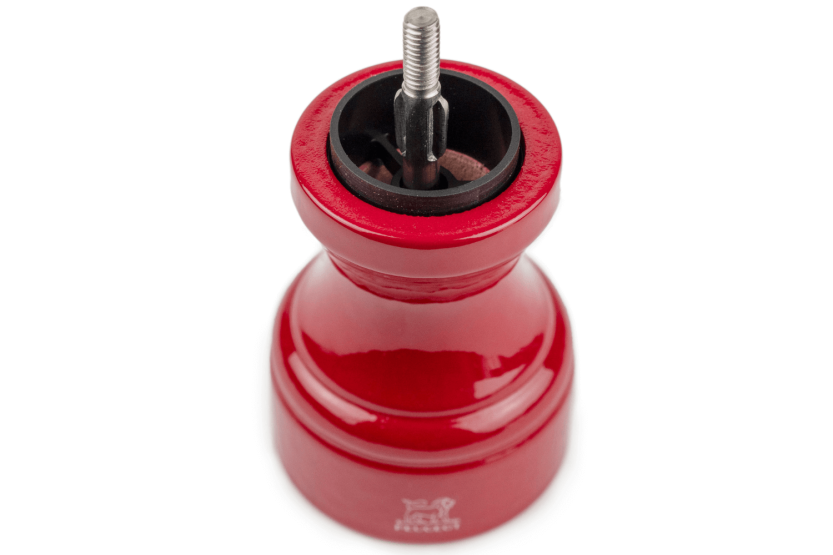 Peugeot Bistro manual pepper mill in passion red lacquered beech 10cm