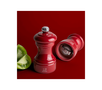 Moinho de pimenta manual Peugeot Bistro em faia lacada vermelho paixão 10cm 2