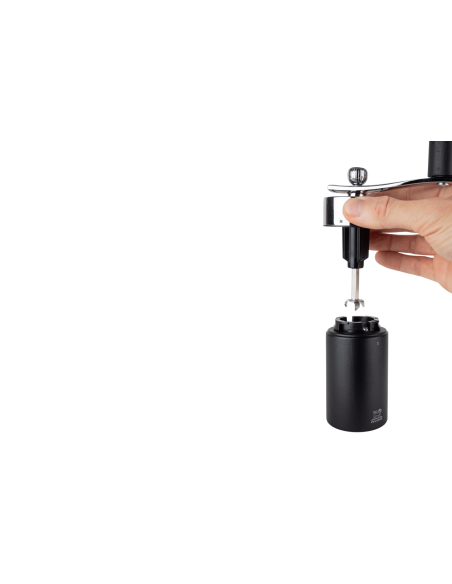 Peugeot Isen nutmeg mill in stainless steel and matt black beechwood 15cm