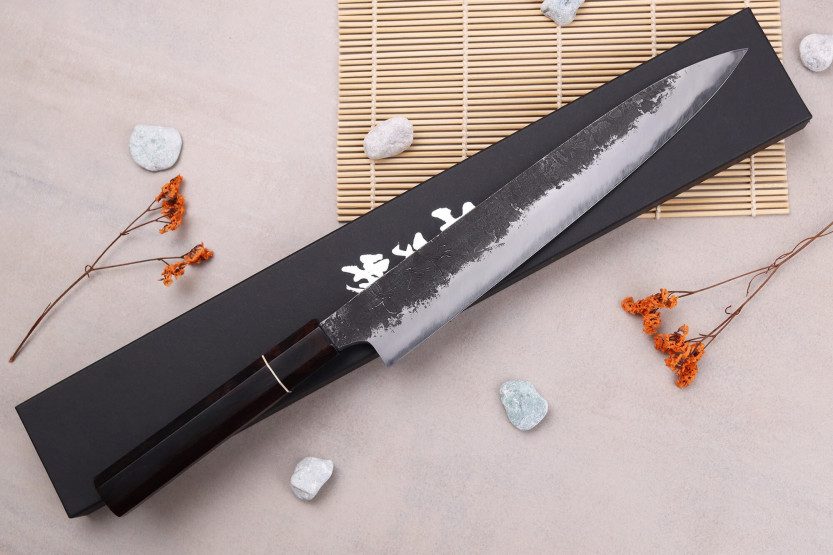 Naoki Mazaki WS2 Black Nashiji 24 cm japansk håndlavet sujihiki-kniv