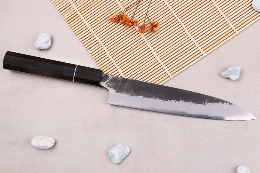 Naoki Mazaki WS2 Black Nashiji 18 cm japansk håndlaget universalkniv