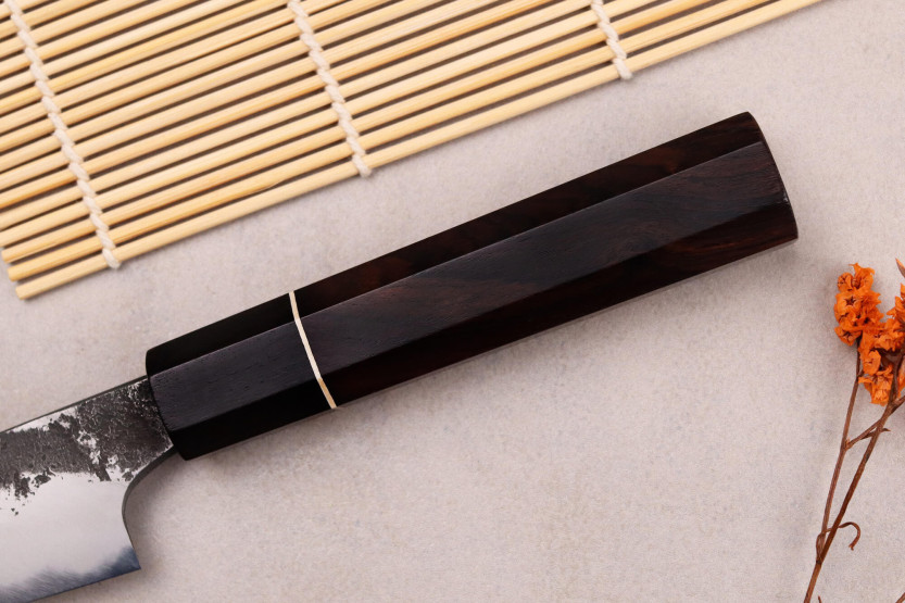 Japanisches Universalmesser 12cm handgefertigt Naoki Mazaki WS2 Black Nashiji