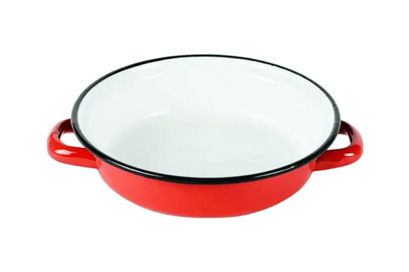 Beka äggskål i gammeldags rött emaljerat stål