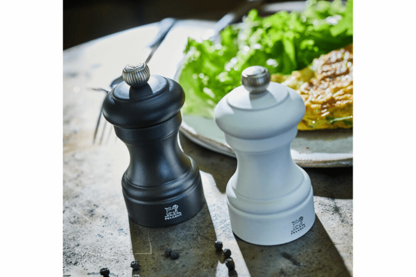 Peppermill manuale Peugeot Bistro in faggio nero opaco 10 cm