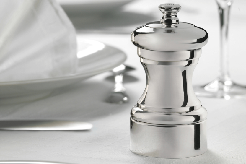 Peugeot Mignonnette manuell tørr saltkvern i sølvbelagt metall 10 cm