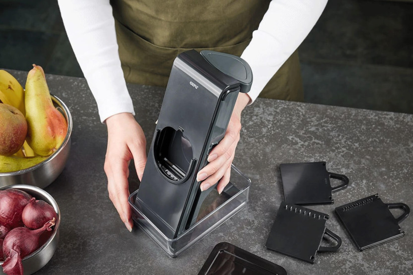 bandolim de cozinha vertical Gefu Stando com recipiente de recolha e tampa