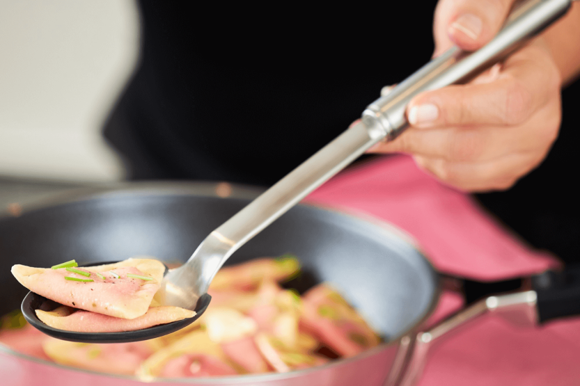 Cucchiaio diritto Rosle in acciaio inox e silicone