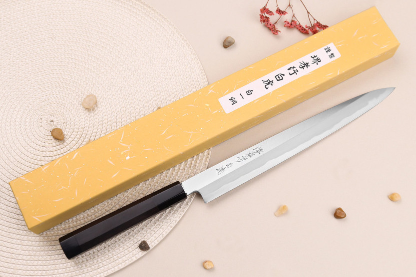 Sakai Takayuki Byakko 27cm Faca yanagiba japonesa Faca yanagiba artesanal cabo em ébano + bainha