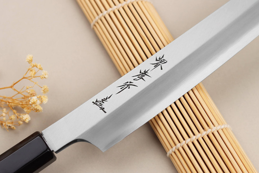 Cuchillo yanagiba kiritsuke 27cm japonais artisanal Sakai Takayuki Ginsankou