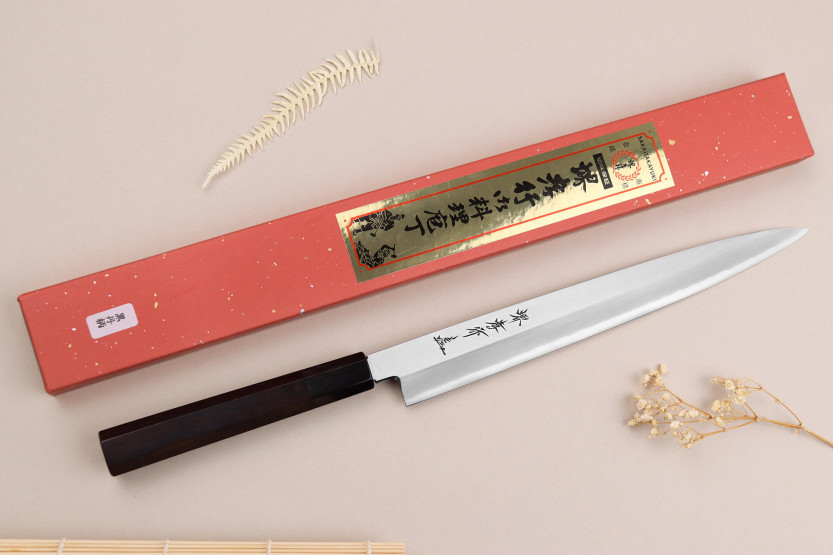 Yanagiba messer 27cm japonais artisanal Sakai Takayuki Ginsankou