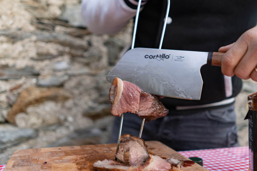 Speciaal 18cm Ambrogio Sanelli Cortello handgemaakt mes met massief walnoten handvat