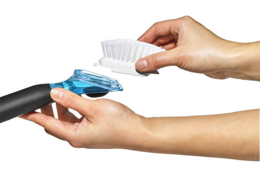 Set di 2 spazzole di ricambio Oxo per spazzole per lavastoviglie con erogazione di sapone
