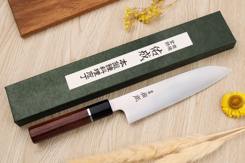 faca santoku japonesa de faca santoku Sukenari SG2 San Maï de 19,5 cm com cabo em pau-rosa