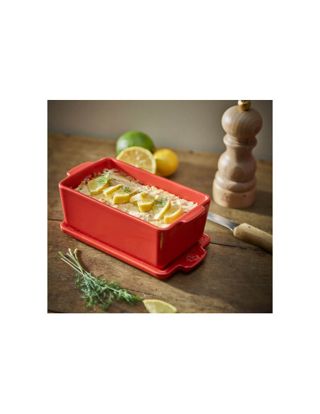 Zuppiera in ceramica rossa Peugeot con pressa