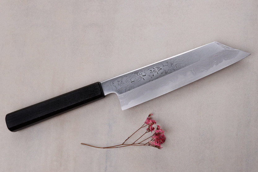 santokukniv körsbär Japansk hantverksmässig Kagekiyo Damas Yoshikazu Tanaka 18cm