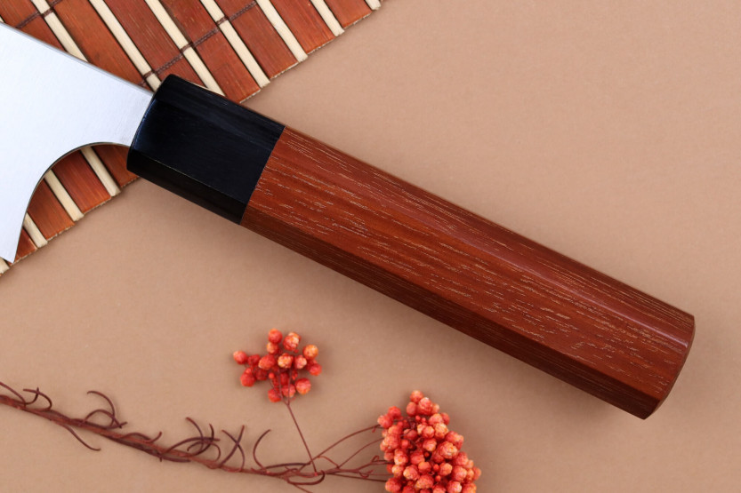Faca de chef japonesa kiritsuke Shibata Koutetsu 21cm feita à mão
