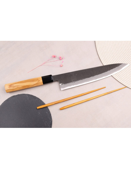 24cm Hinoura Mutsumi Ajikataya Negro Nashiji Cuchillo de cocinero japonés hecho a mano