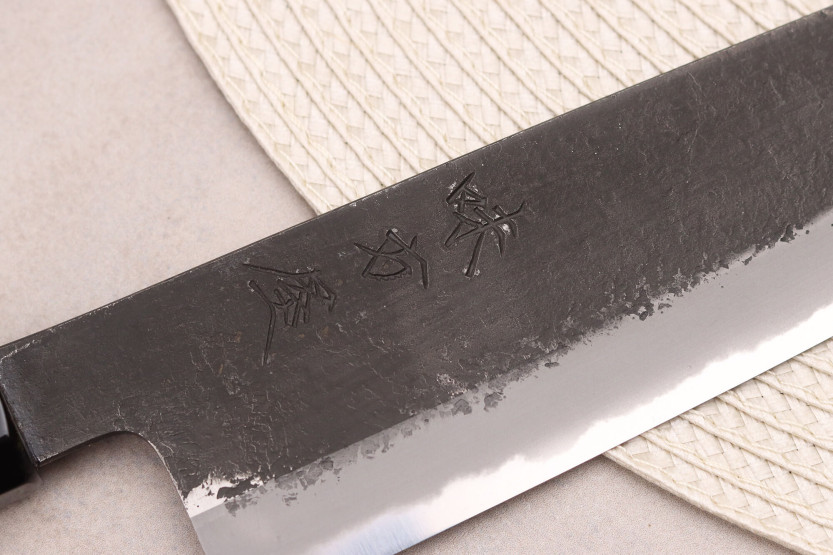 Faca de cozinha japonesa artesanal de 24 cm Hinoura Mutsumi Ajikataya Preto Nashiji