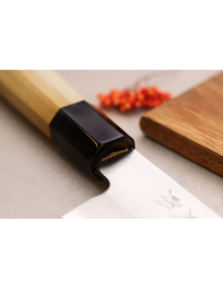 Momotaro Ginsan 21 cm håndværksmæssig japansk kiritsuke kokkekniv med magnolia-håndtag