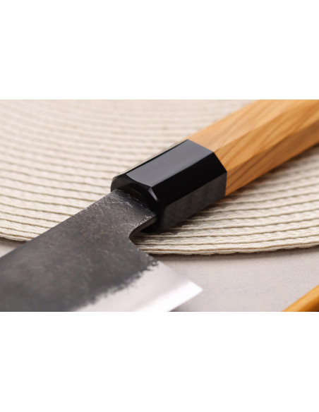 21 cm Hinoura Mutsumi Ajikataya Sort Nashiji Japansk håndlavet kokkekniv