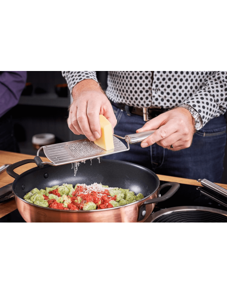 Rösle julienne-rivjärn i rostfritt stål