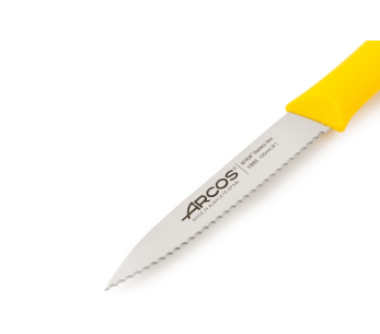 Arcos Nova skjærekniv med takket blad i Nitrum-stål, 10 cm, gult skaft 2