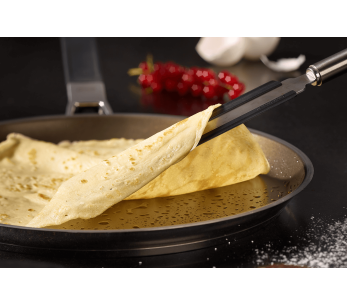 Espátula para tortitas Rösle de silicona negra y acero inoxidable 2