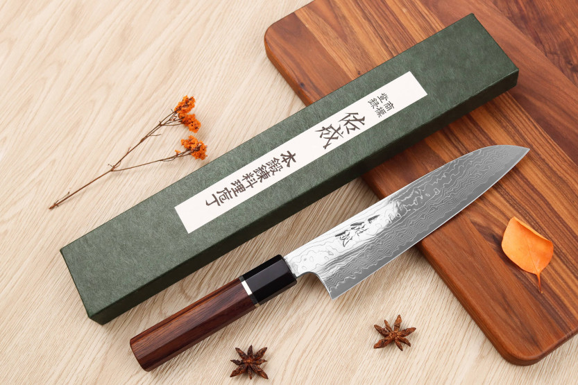 Sukenari SG2 damaskus 19,5 cm japansk santokukniv