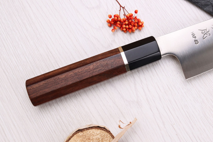 19,5cm Sukenari HAP40 San Maï Japans santoku mes met palissander handvat