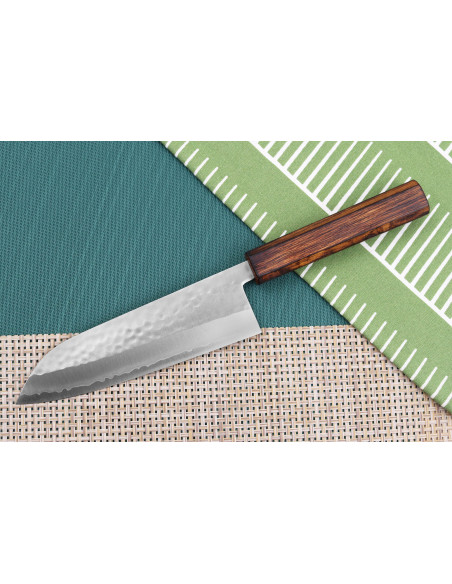 16,5cm Masutani handgemaakt Japans santoku mes met gehamerd eikenhouten handvat