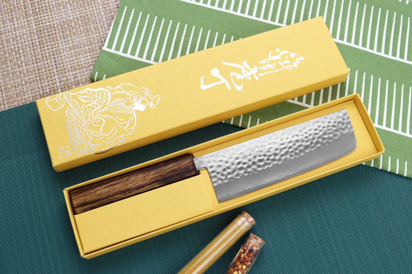 16,5 cm Masutani coltello nakiri giapponese coltello nakiri fatto a mano con manico in quercia martellata