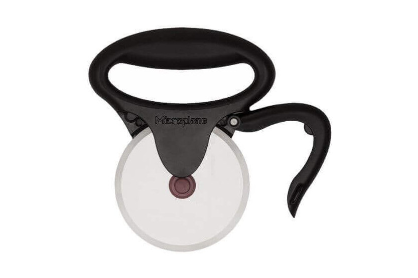 Rotella per pizza Microplane EASY PREP manico ergonomico nero