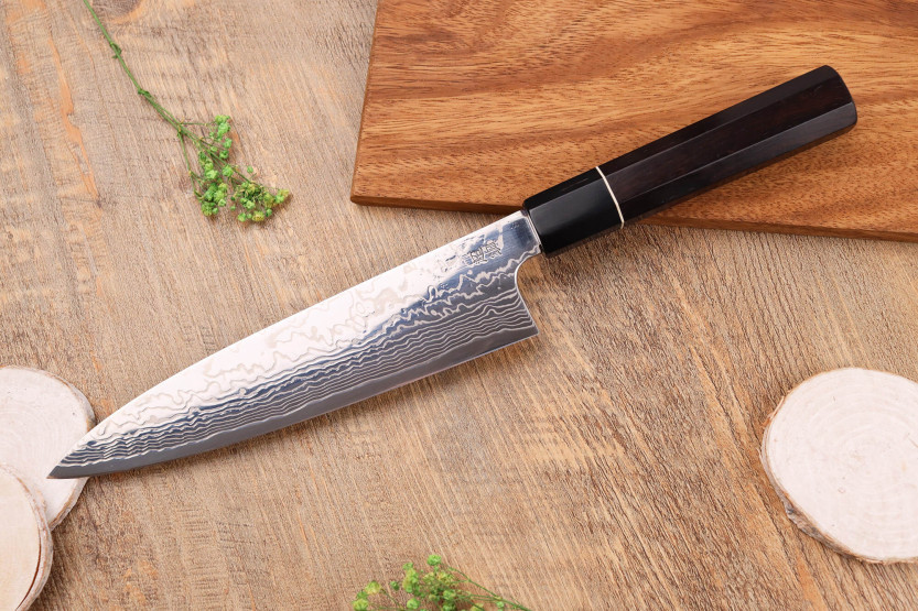 21 cm Sukenari ZDP-189 damaskushandtag i ebenholts, handgjord i Japan