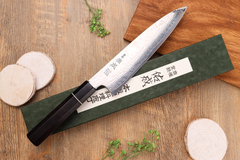 21 cm Sukenari ZDP-189 damaskushandtag i ebenholts, handgjord i Japan