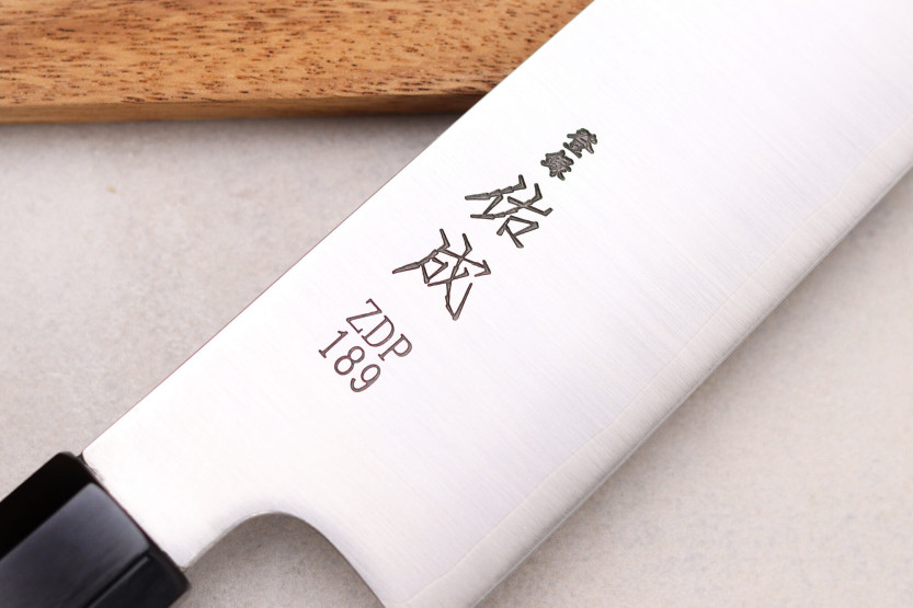 Kiritsuke-messer 24cm japanisch handgefertigt Sukenari ZDP-189 San Maï Griff aus Ebenholz