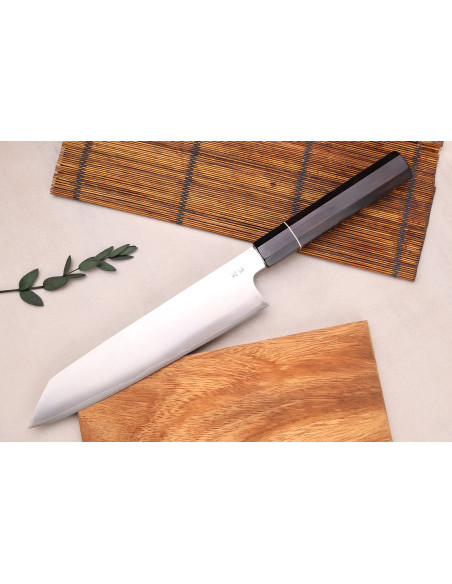 ZDP-189 San Maï Cuchillo kiritsuke Sukenari 24cm Cuchillo kiritsuke artesanía japonesa con mango de ébano