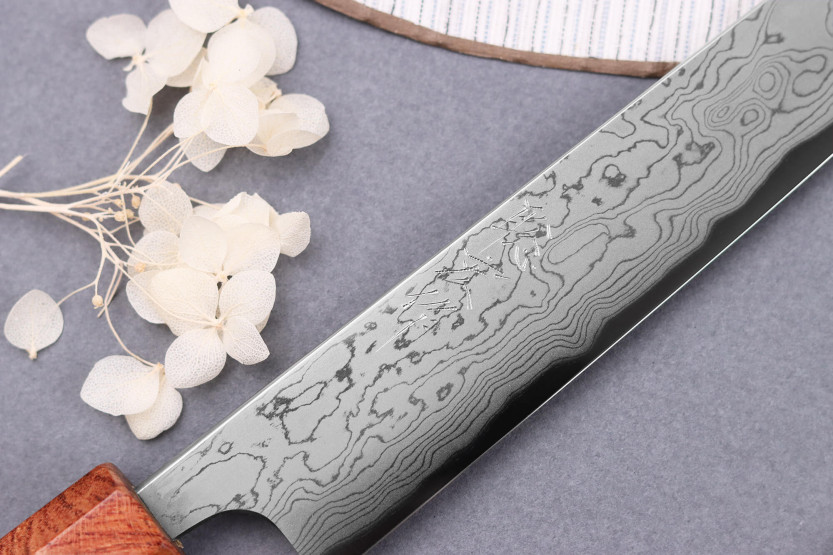 Japansk sujihiki-kniv 21cm Toshihiro Wakui Aogami 2 lamineret damask
